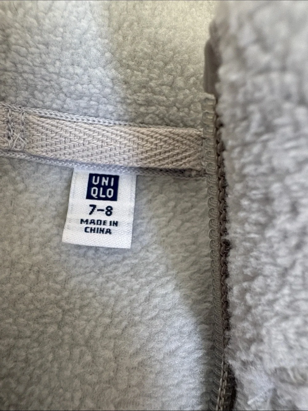 Uniqlo Light Gray Sherpa Fleece Jacket